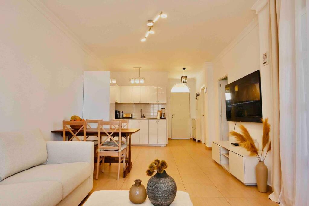 Costa Adeje, 2 Bedrooms Apartment מראה חיצוני תמונה
